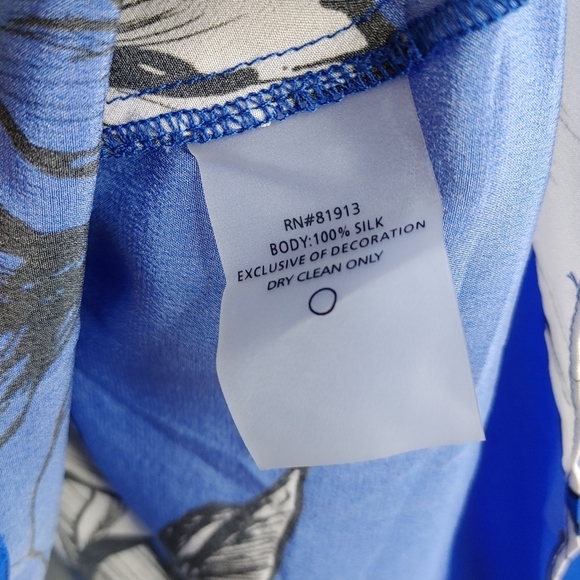 ROBERT Graham silk wrap top size M - Picture 11 of 16